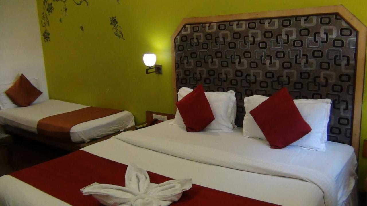 Hotel Imperial Executive, Andheri Mumbai Eksteriør bilde
